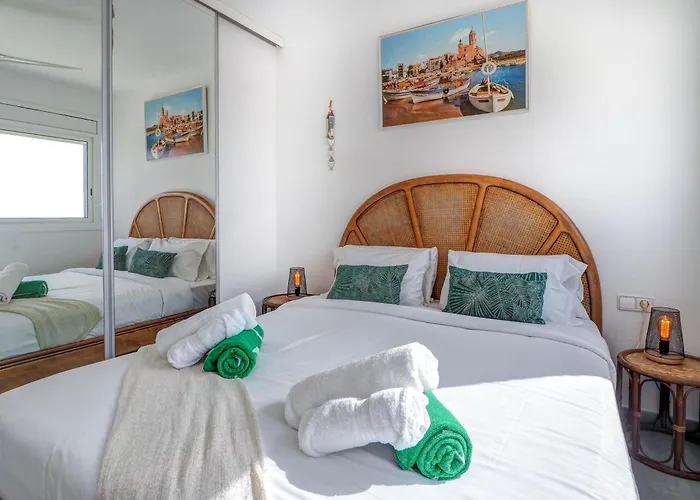 Marina Duplex By Hello Homes