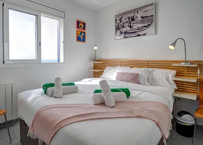 Marina Duplex By Hello Homes *